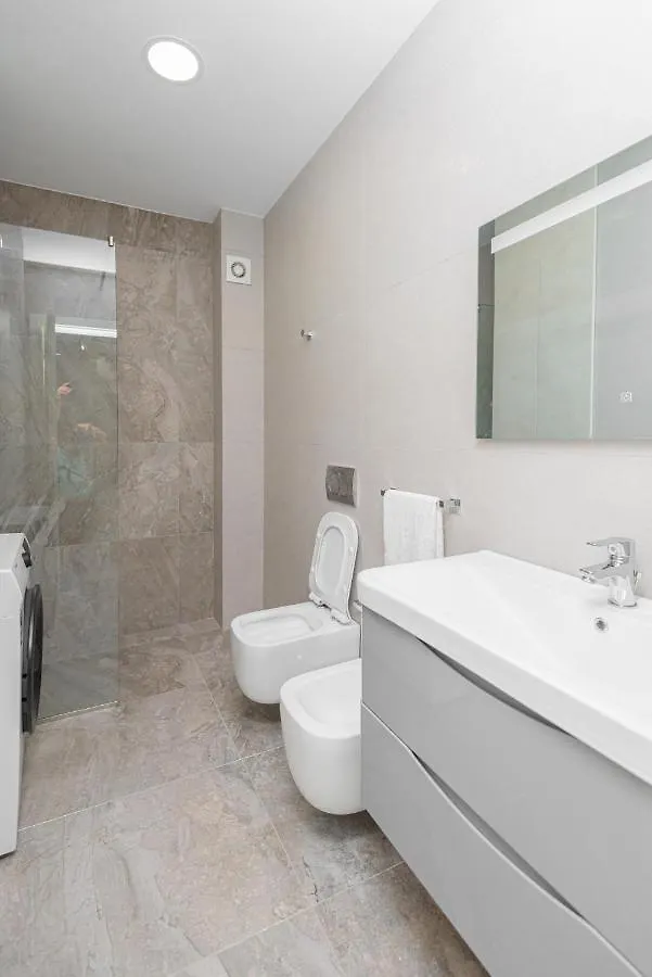 Marina Luxury Apartments Durres