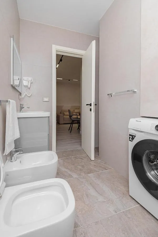 Marina Luxury Apartments Durres 0*,